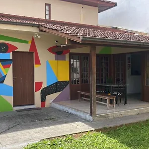 Neighbor.hub & Coliving Floripa Hostal